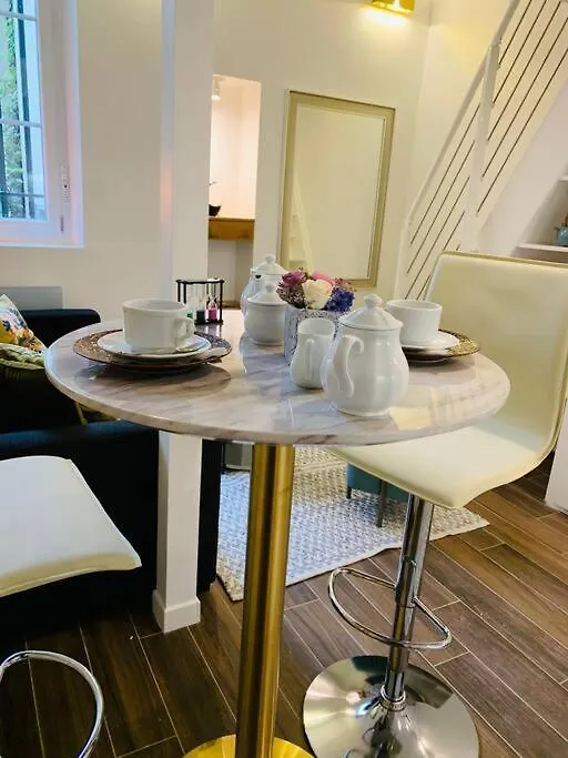 Ile Saint Louis-Studio Parigi Appartamento